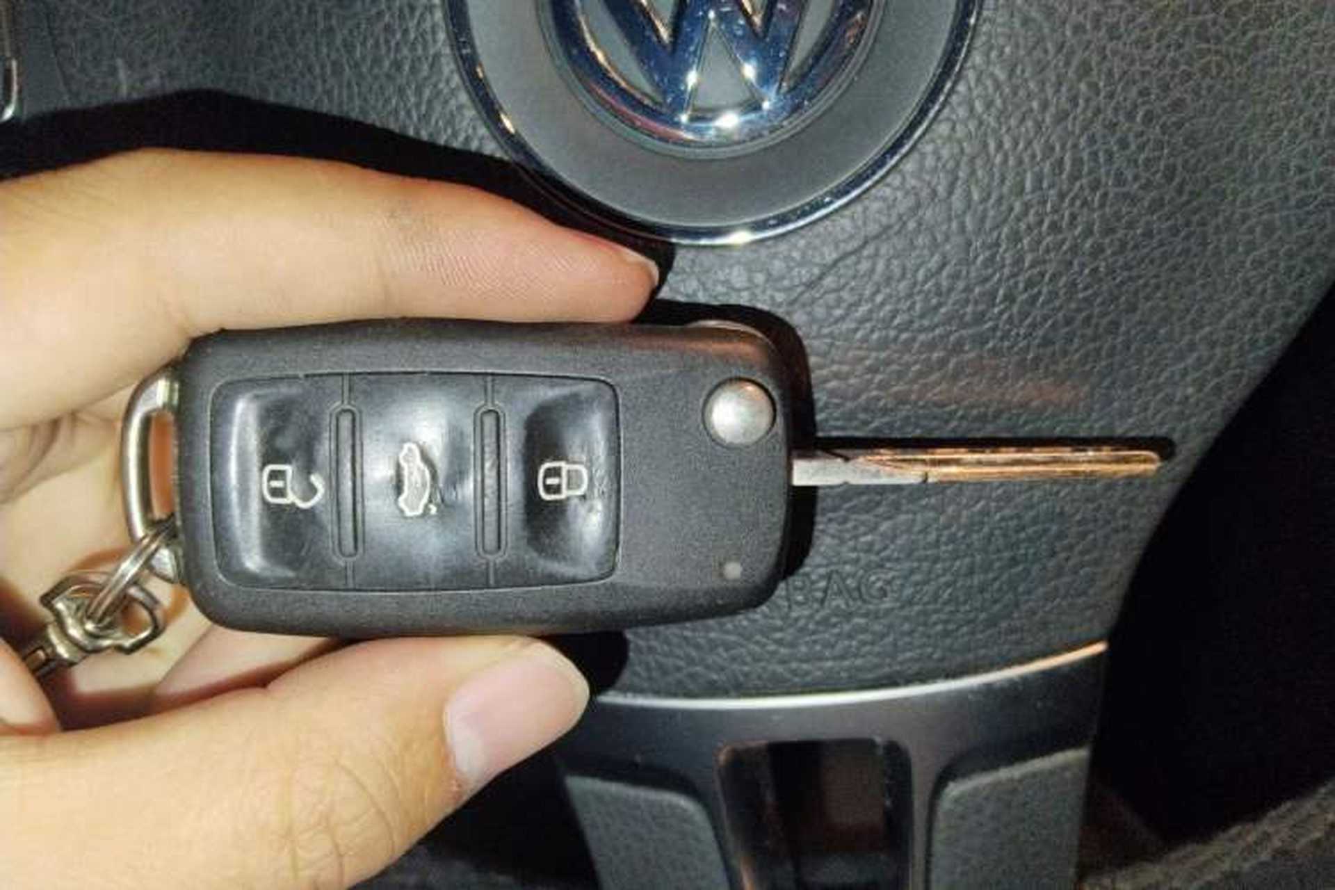 Used Volkswagen Golf 2012 1.4TSI Luxury Convertible Edition Vehicle Key