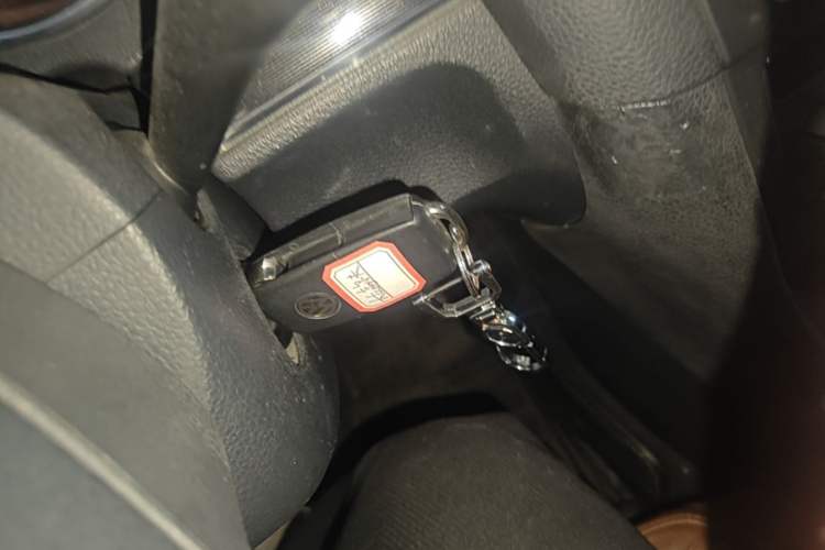 Used Volkswagen Golf 2012 1.4TSI Luxury Convertible Edition Vehicle Key