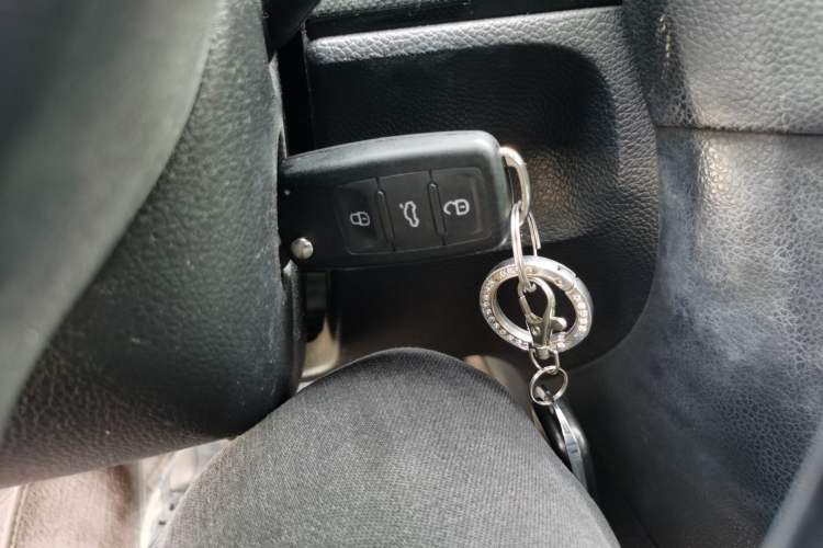 Used Volkswagen Golf 2012 1.4 TSI Automatic Comfort Edition Vehicle Key