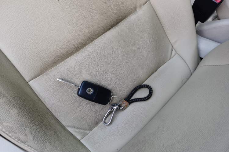 Used Volkswagen Golf 2012 1.6L Automatic Comfort Model Vehicle Key