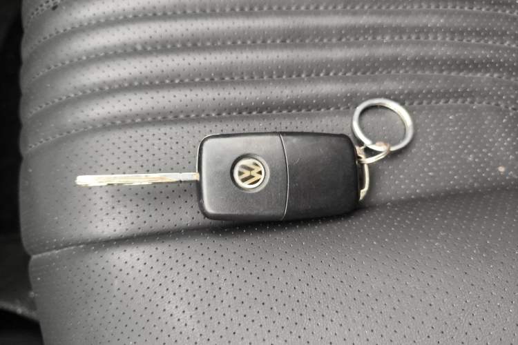 Used Volkswagen Golf 2012 1.6L Automatic Comfort Model Vehicle Key