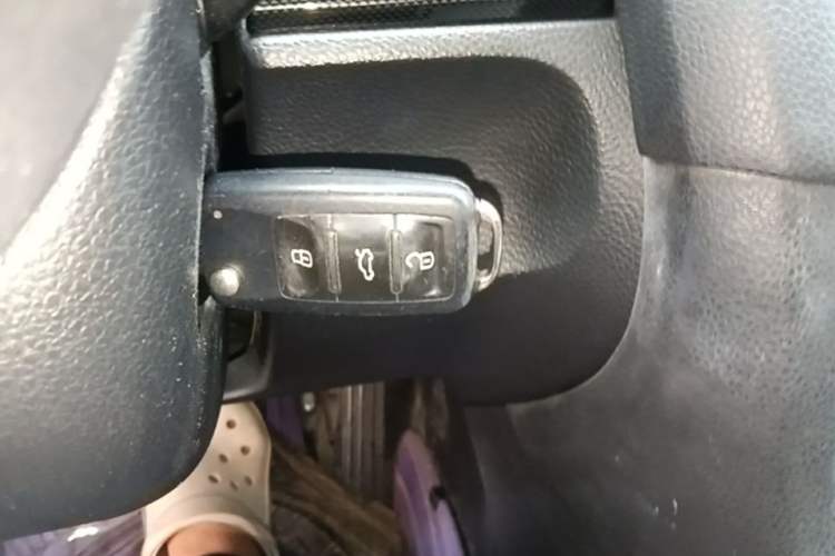 Used Volkswagen Golf 2012 1.4 TSI Automatic Comfort Edition Vehicle Key