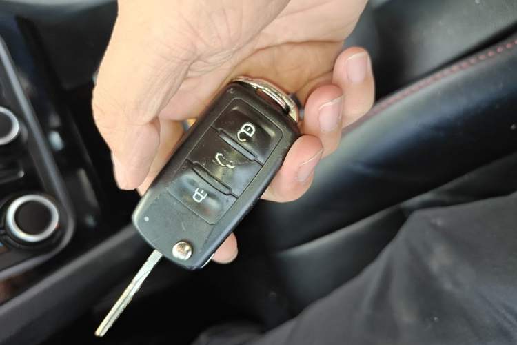 Used Volkswagen Golf 2012 1.4 TSI Automatic Comfort Edition Vehicle Key