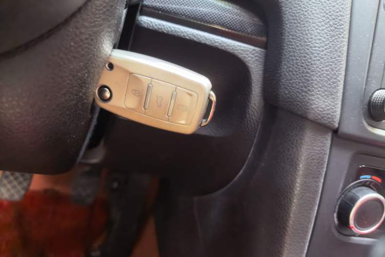 Used Volkswagen Golf 2012 1.4 TSI Manual Comfort Edition Vehicle Key