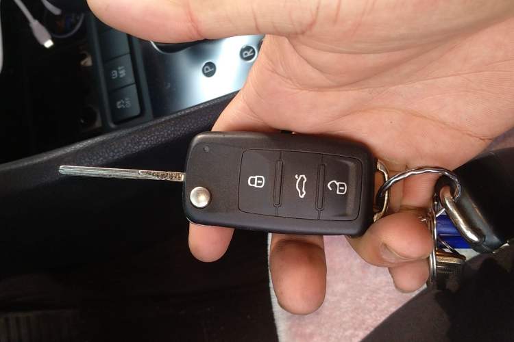 Used Volkswagen Golf 2012 1.4 TSI Automatic Comfort Edition Vehicle Key