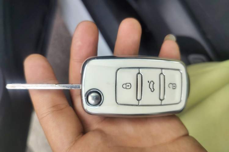 Used Volkswagen Golf 2012 1.6L Automatic Comfort Model Vehicle Key