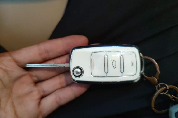 Used Volkswagen Golf 2012 1.6L Automatic Comfort Model Vehicle Key