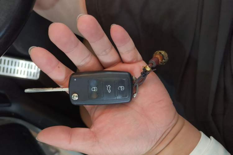 Used Volkswagen Golf 2012 1.4TSI Luxury Convertible Edition Vehicle Key