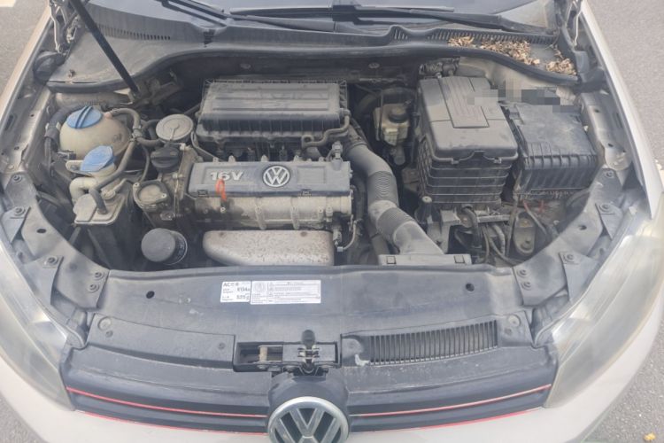 Used Volkswagen Golf 2012 1.6 Manual Comfort Edition Engine Bay