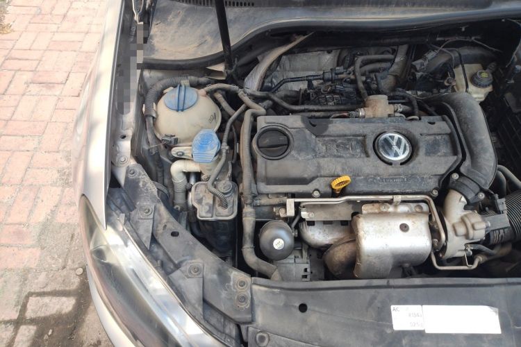 Used Volkswagen Golf 2012 1.4 TSI Automatic Comfort Edition Engine Bay Right