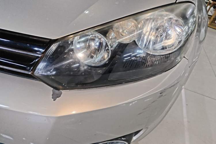 Used Volkswagen Golf 2012 1.6L Automatic Fashion Model Left Front Headlight