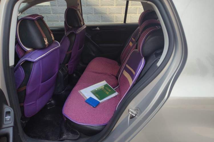 Used Volkswagen Golf 2012 1.4 TSI Automatic Comfort Edition Left Rear Seat