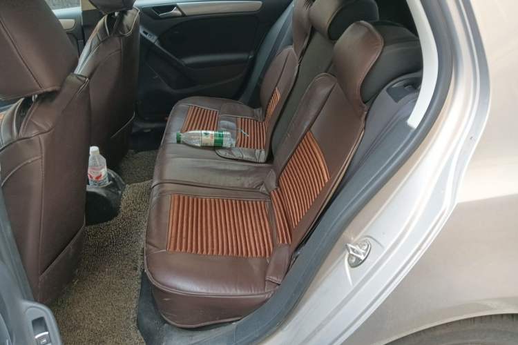 Used Volkswagen Golf 2012 1.6L Automatic Fashion Model Left Rear Seat