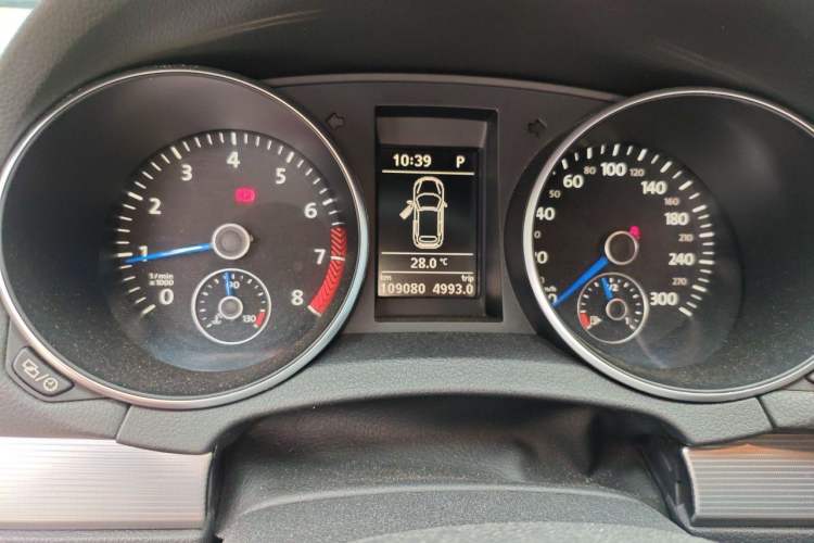 Used Volkswagen Golf 2013 2.0 TSI GTI Convertible Instrument Cluster