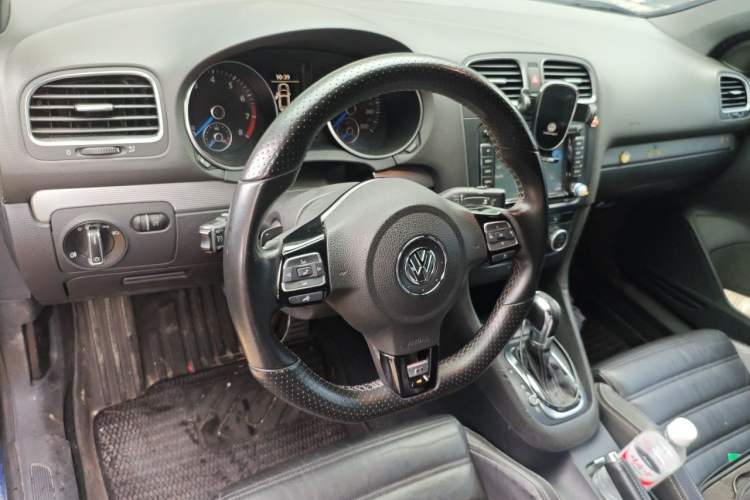 Used Volkswagen Golf 2013 2.0 TSI GTI Convertible Steering Wheel
