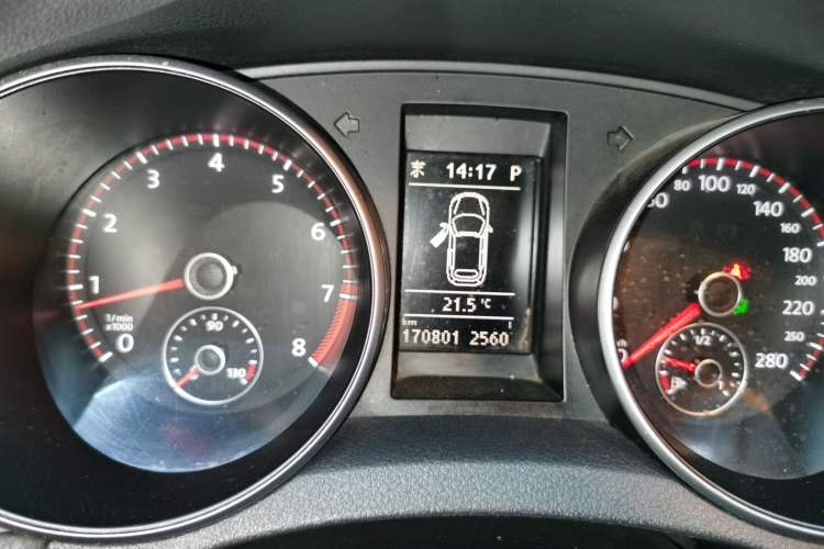 Used Volkswagen Golf 2013 2.0 TSI GTI Convertible Instrument Cluster