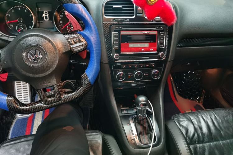 Used Volkswagen Golf 2013 2.0 TSI GTI Convertible Interior 2