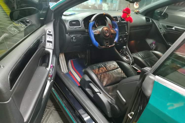 Used Volkswagen Golf 2013 2.0 TSI GTI Convertible Interior 3