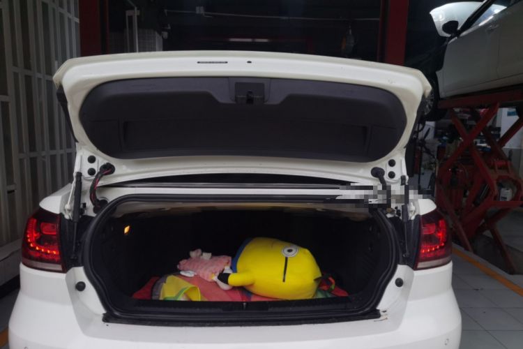 Used Volkswagen Golf 2013 2.0 TSI GTI Convertible Trunk