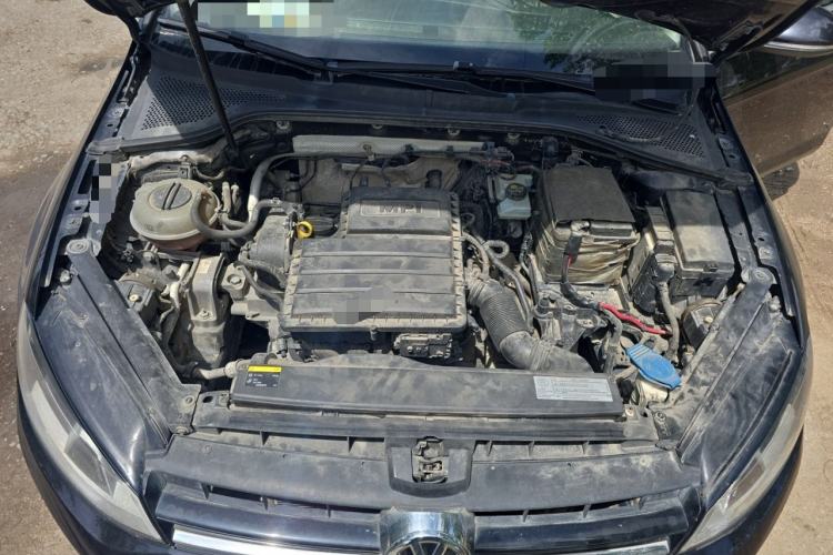 Used Volkswagen Golf 2014 1.6L Automatic Comfort Model Engine Bay