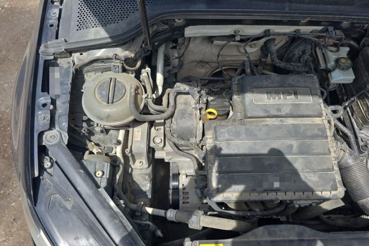 Used Volkswagen Golf 2014 1.6L Automatic Comfort Model Engine Bay Right