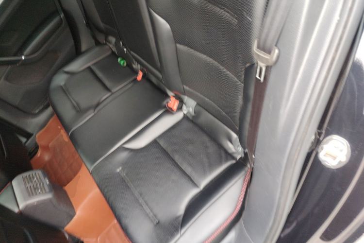 Used Volkswagen Golf 2014 1.6L Automatic Comfort Model Left Rear Seat
