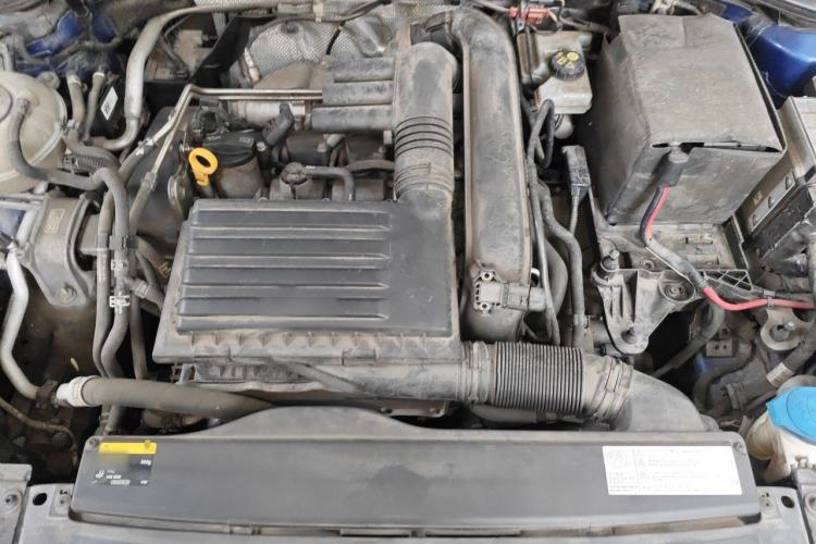 Used Volkswagen Golf 2014 1.4TSI Automatic Luxury Model Engine Bay