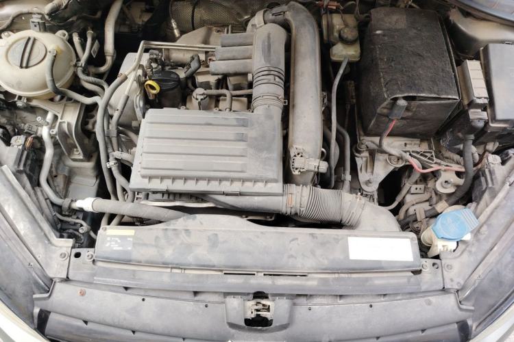 Used Volkswagen Golf 2014 1.4TSI Automatic Flagship Model Engine Bay