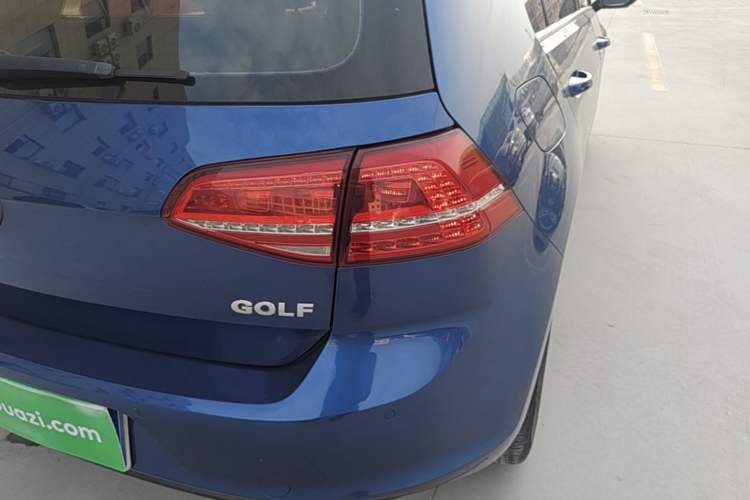 Used Volkswagen Golf 2014 1.6L Automatic Comfort Model Exterior 3