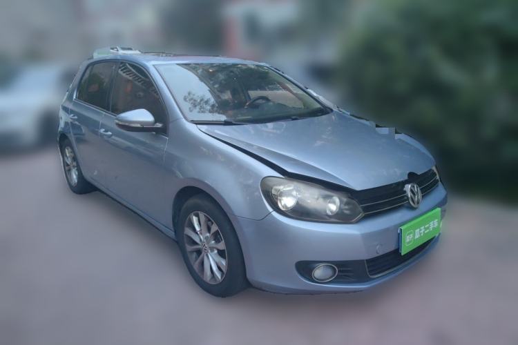 Used Volkswagen Golf 2014 1.6L Automatic Comfort Model Front Right 45 Deg