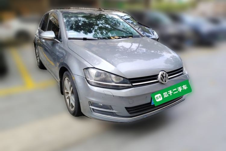 Used Volkswagen Golf 2014 1.4TSI Automatic Flagship Model Front Right 45 Deg