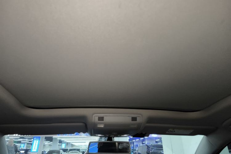 Used Volkswagen Golf 2014 1.4TSI Luxury Travel Edition Headliner