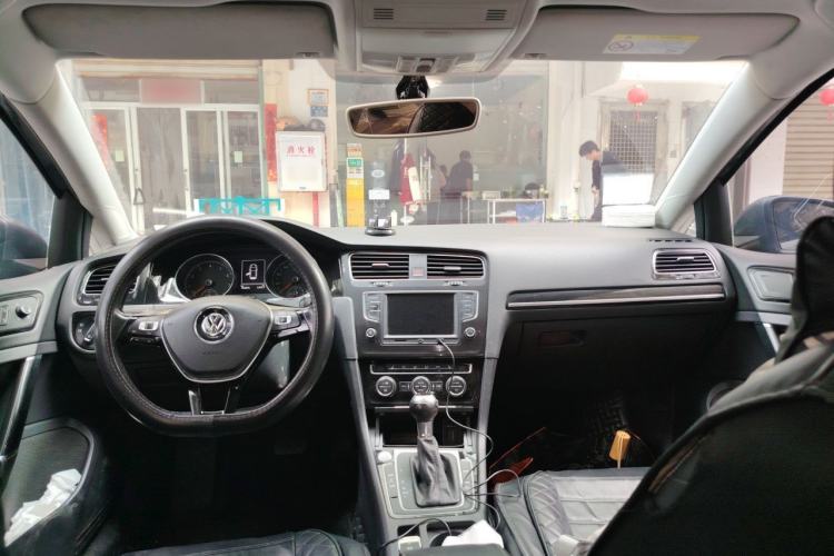Used Volkswagen Golf 2014 1.4TSI Automatic Flagship Model Headliner
