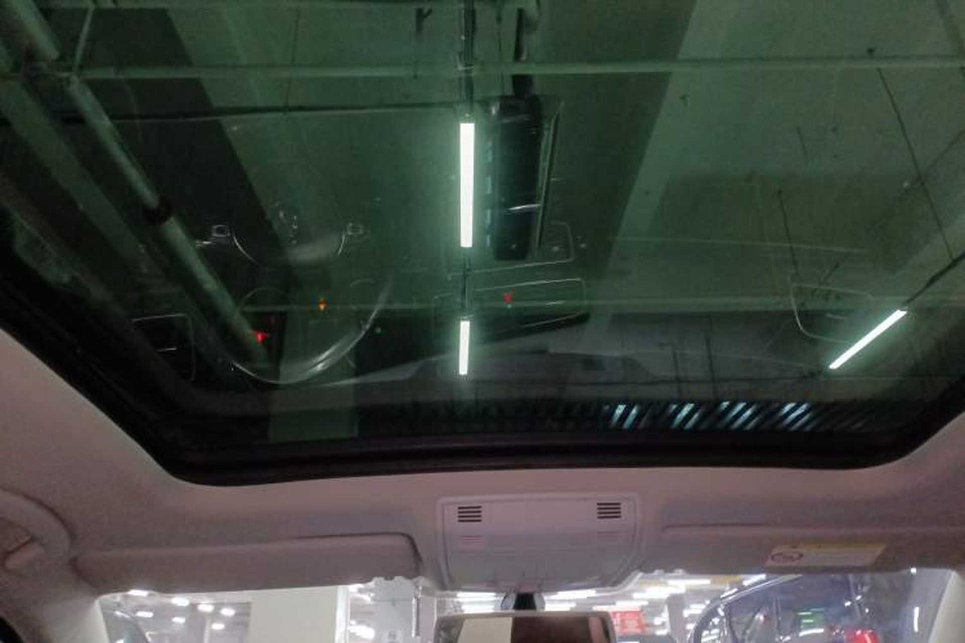 Used Volkswagen Golf 2014 1.4TSI Luxury Travel Edition Headliner