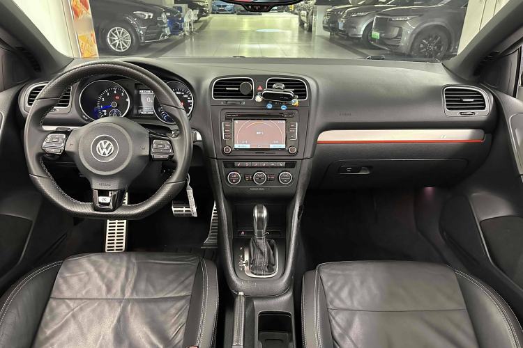 Used Volkswagen Golf 2014 2.0 TSI R Convertible Interior 1