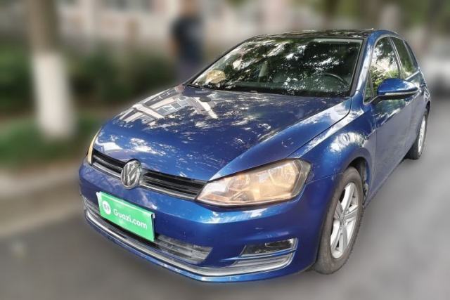 Ojetý Volkswagen Golf 2014 1.4TSI Automatic Luxury Model