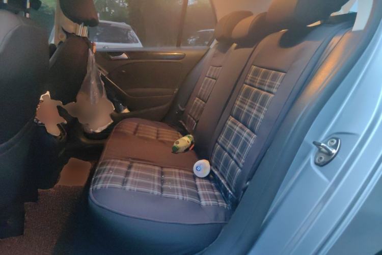 Used Volkswagen Golf 2014 1.6L Automatic Comfort Model Left Rear Seat