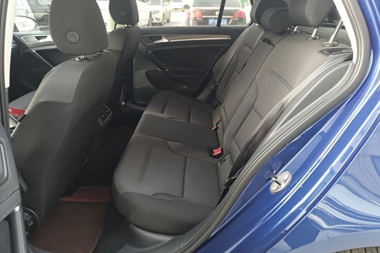 Used Volkswagen Golf 2014 1.6L Automatic Comfort Model Left Rear Seat