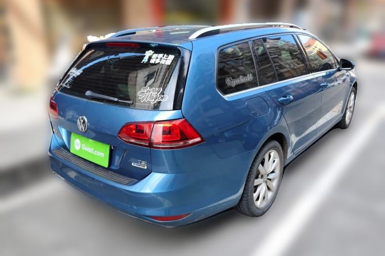Used Volkswagen Golf 2014 1.4TSI Luxury Travel Edition Rear Right 45 Deg
