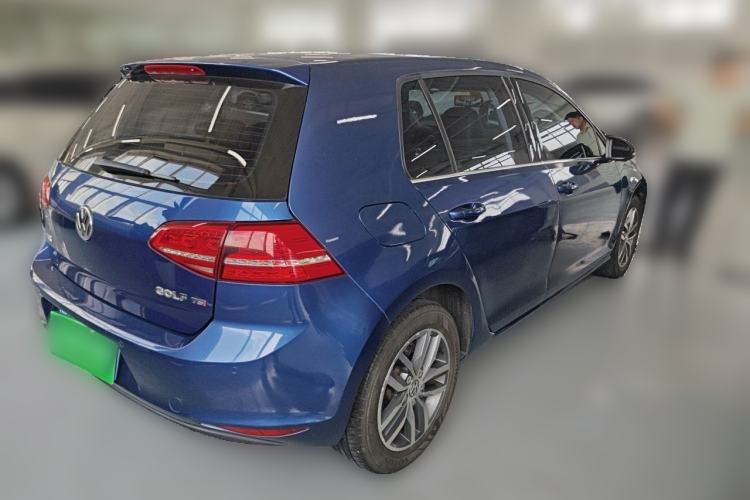 Used Volkswagen Golf 2014 1.4TSI Automatic Flagship Model Rear Right 45 Deg