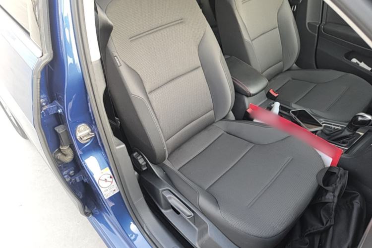 Used Volkswagen Golf 2014 1.6L Automatic Comfort Model Right Front Seat