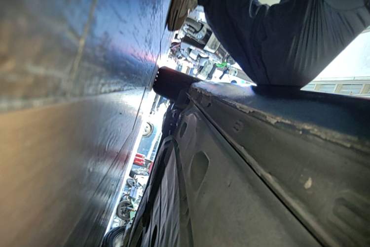 Used Volkswagen Golf 2014 1.4TSI Automatic Comfort Model Right Side Sill