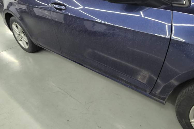 Used Volkswagen Golf 2014 1.4TSI Luxury Travel Edition Right Side Sill