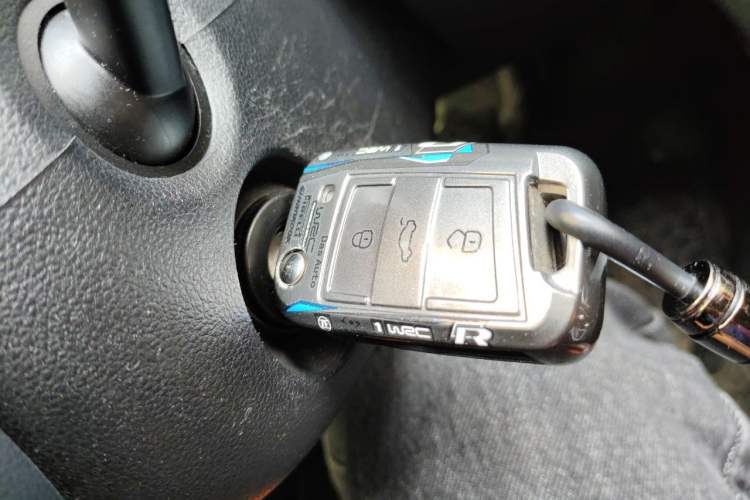 Used Volkswagen Golf 2014 1.4TSI Luxury Travel Edition Vehicle Key