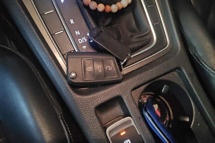 Used Volkswagen Golf 2014 1.4TSI Automatic Luxury Model Vehicle Key
