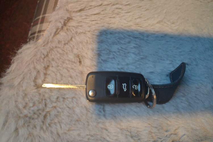 Used Volkswagen Golf 2014 1.6L Automatic Comfort Model Vehicle Key