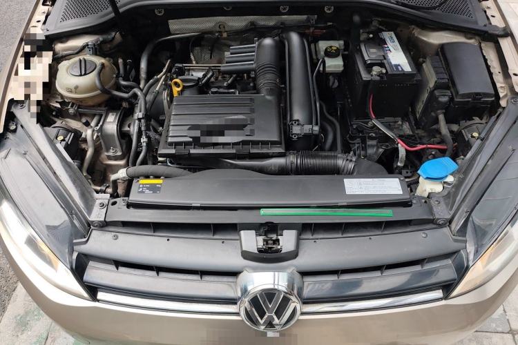 Used Volkswagen Golf 2014 1.4TSI Automatic Comfort Model Engine Bay