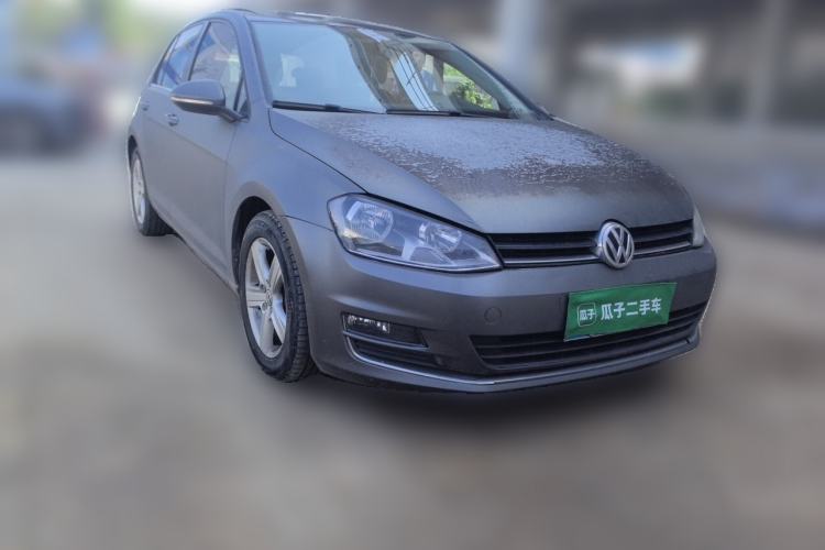 Used Volkswagen Golf 2014 1.4TSI Automatic Comfort Model Front Right 45 Deg