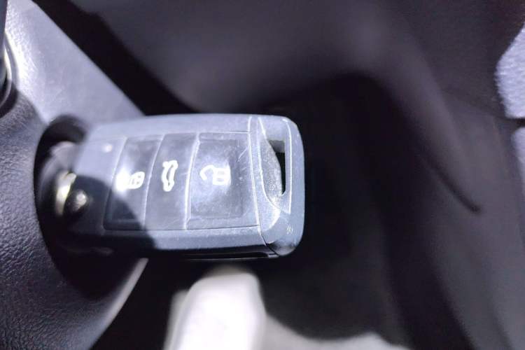 Used Volkswagen Golf 2014 1.4TSI Automatic Comfort Model Interior 1