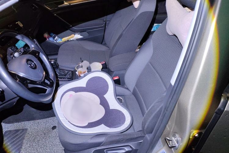 Used Volkswagen Golf 2014 1.4TSI Automatic Comfort Model Left Front Seat
